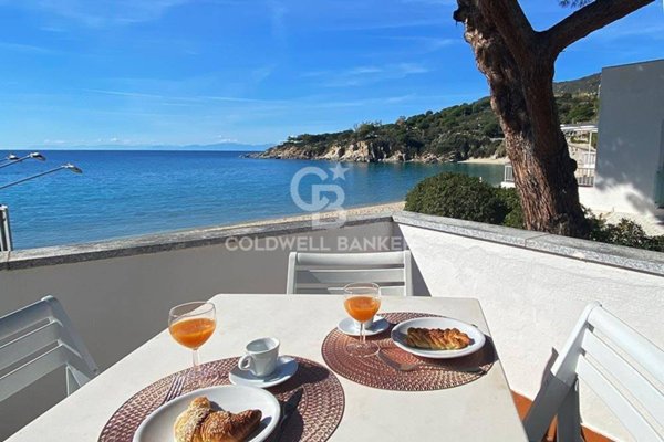 negozio in vendita a Campo nell'Elba in zona Cavoli