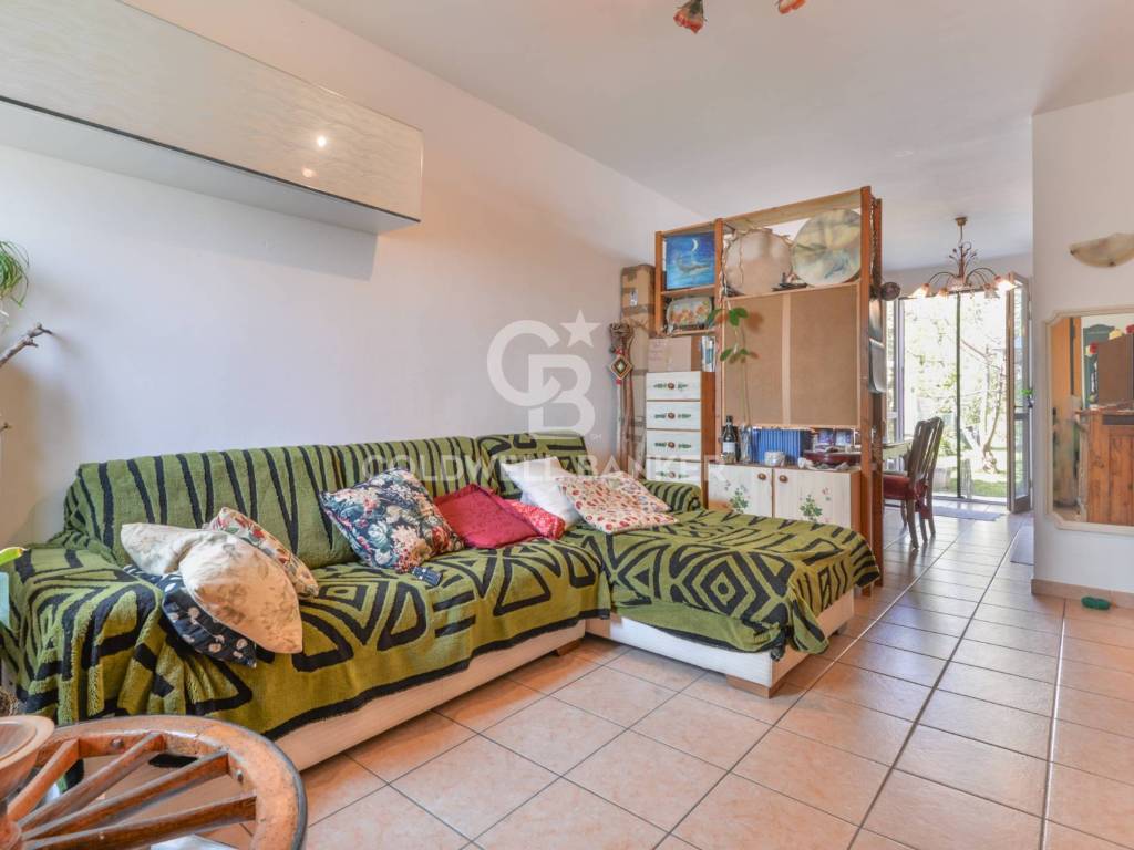 appartamento in vendita a Campo nell'Elba in zona La Pila