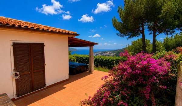 appartamento in vendita a Campo nell'Elba