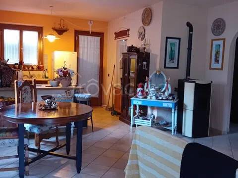 casa indipendente in vendita a Campo nell'Elba
