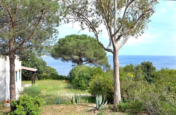 casa indipendente in vendita a Capoliveri