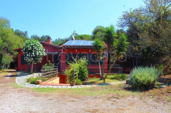 casa indipendente in vendita a Capoliveri