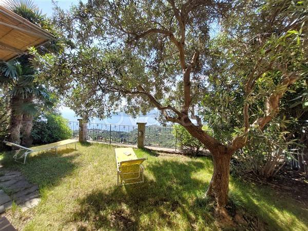 casa indipendente in vendita a Capoliveri