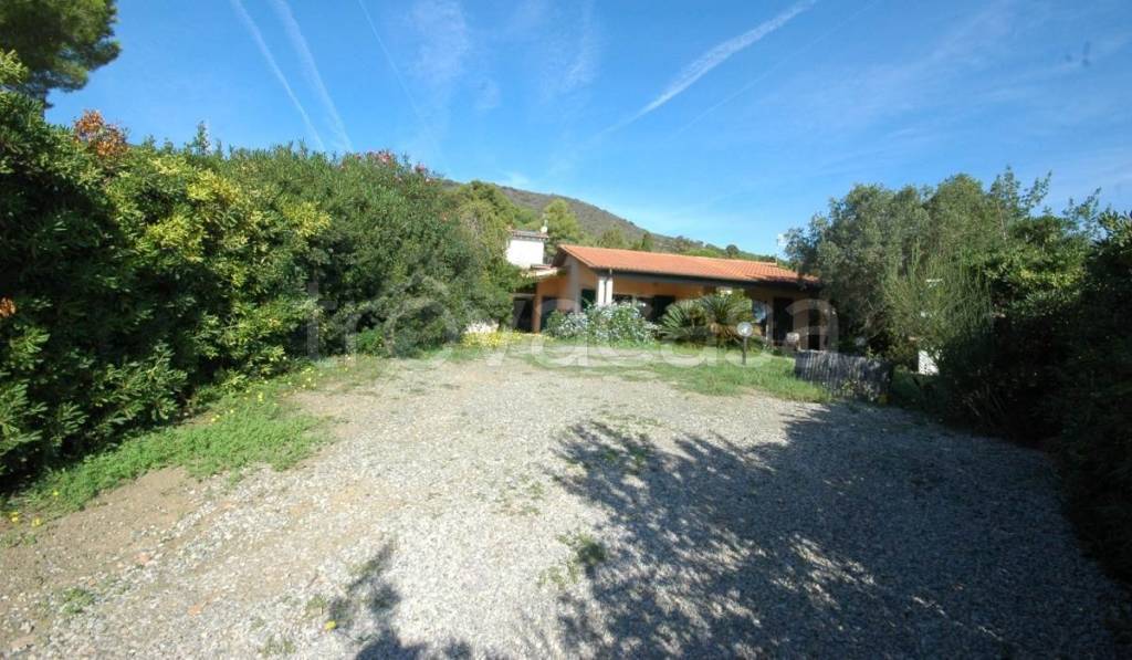 casa indipendente in vendita a Capoliveri