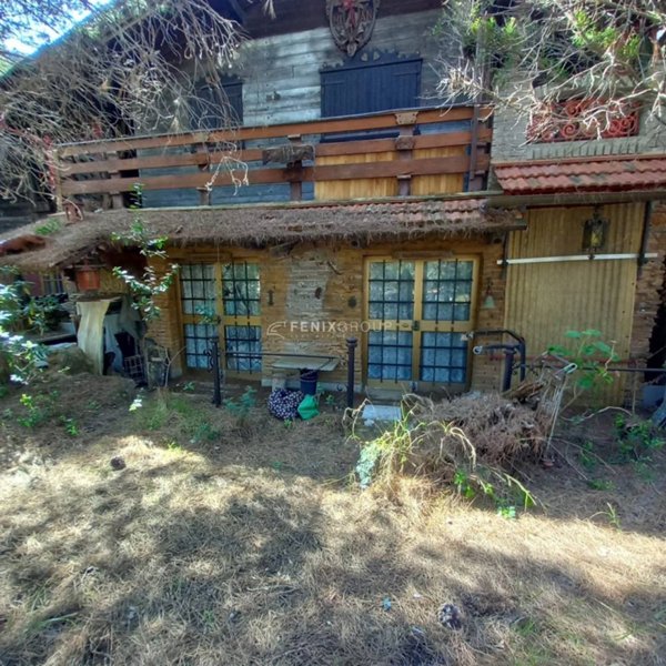 casa indipendente in vendita a Capoliveri in zona Pareti