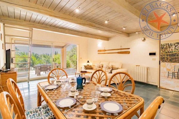 casa indipendente in vendita a Capoliveri