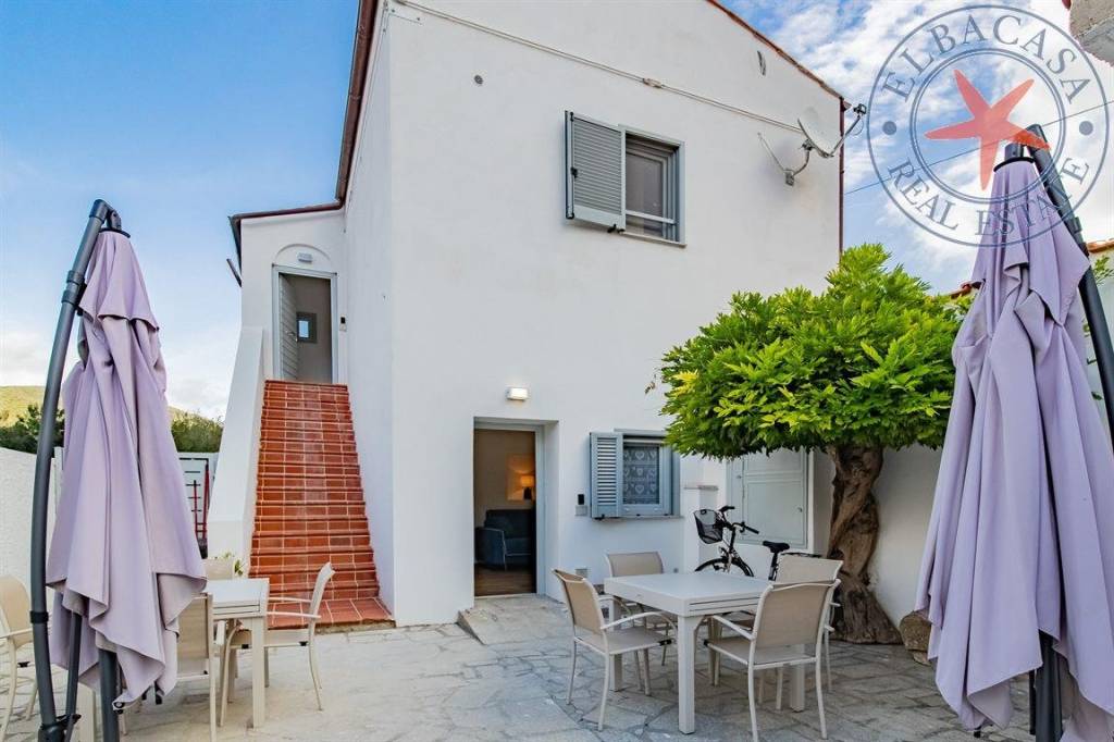 appartamento in vendita a Capoliveri in zona Lacona