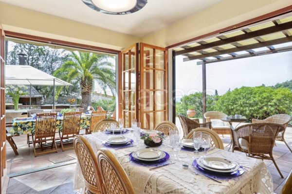 casa indipendente in vendita a Capoliveri in zona Morcone