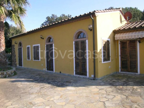 casa indipendente in vendita a Capoliveri