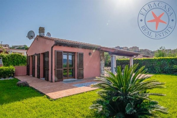 casa indipendente in vendita a Capoliveri in zona Pareti