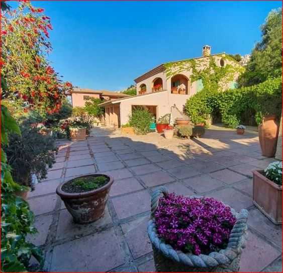 casa indipendente in vendita a Capoliveri