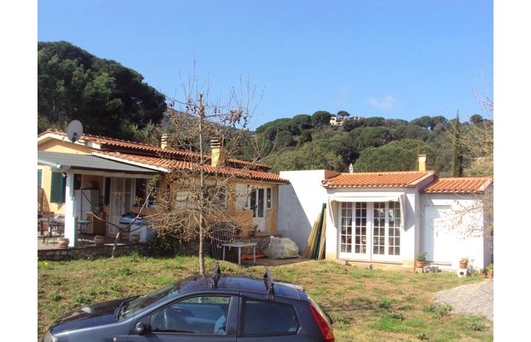 casa indipendente in vendita a Capoliveri