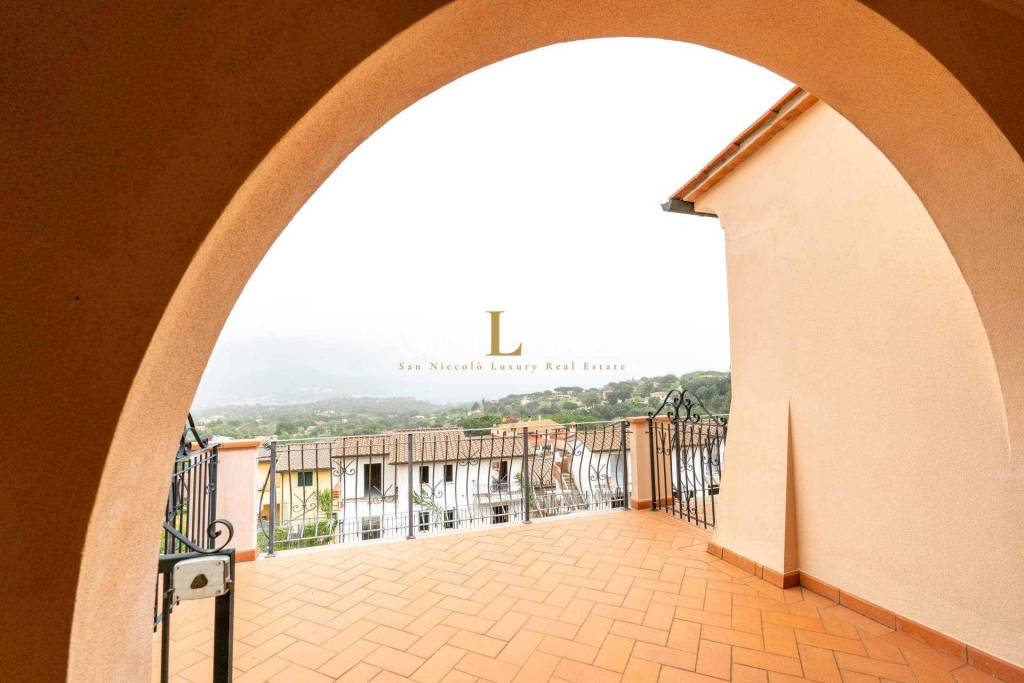 appartamento in vendita a Capoliveri