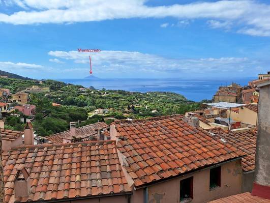 casa indipendente in vendita a Capoliveri