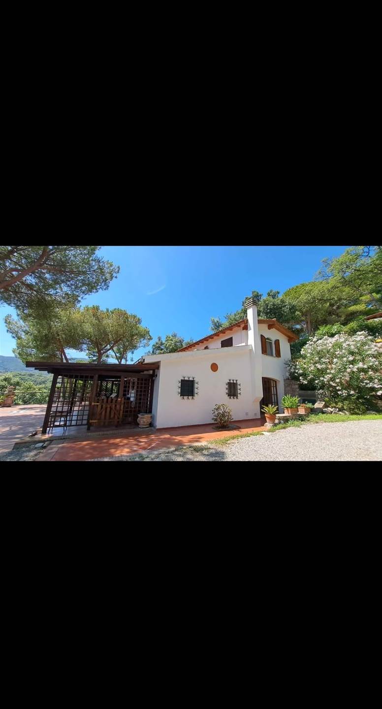 casa indipendente in vendita a Capoliveri in zona Naregno