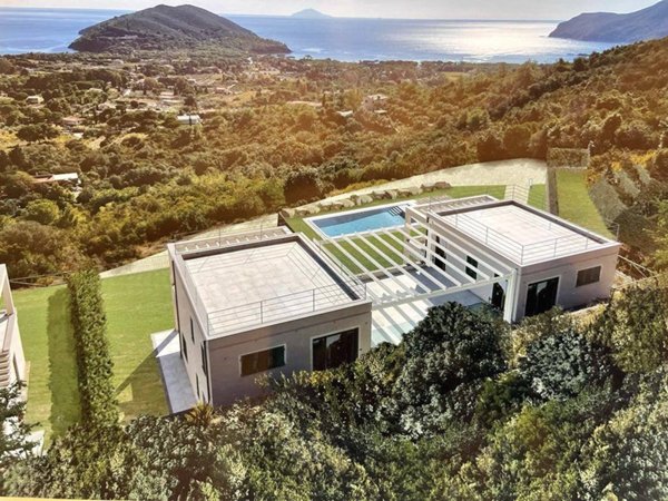 casa indipendente in vendita a Capoliveri in zona Lacona