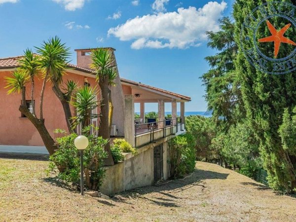 casa indipendente in vendita a Capoliveri