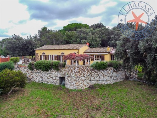 casa indipendente in vendita a Capoliveri