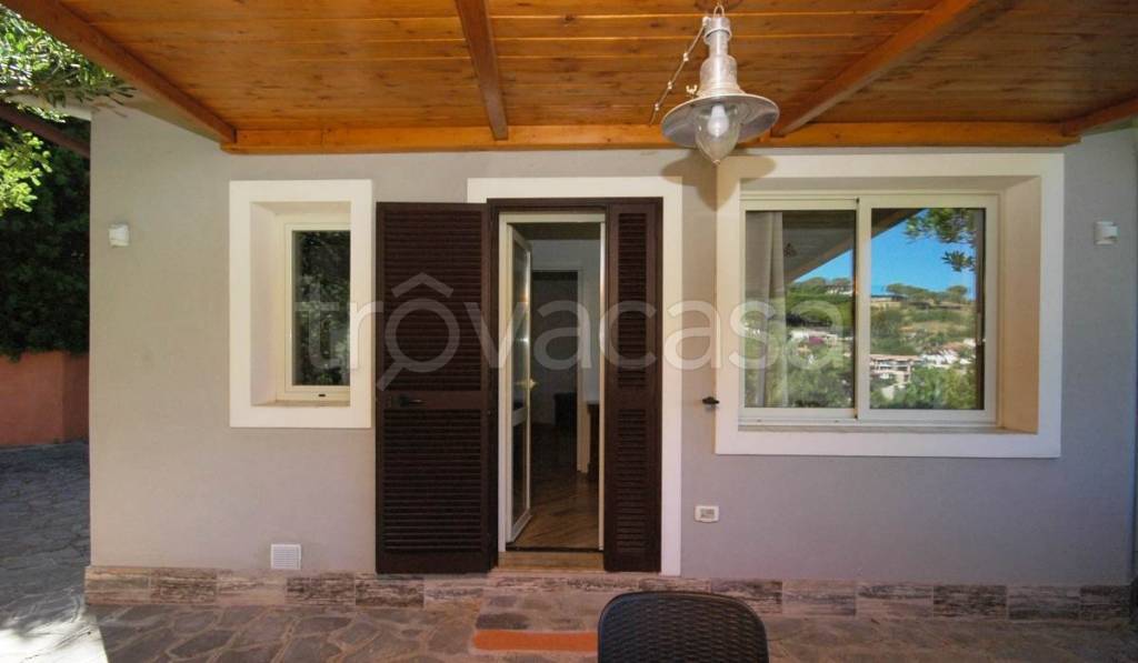 casa indipendente in vendita a Capoliveri