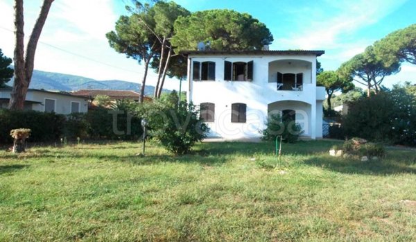 appartamento in vendita a Capoliveri in zona Naregno