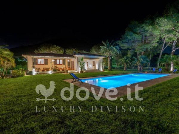 casa indipendente in vendita a Capoliveri in zona Lacona