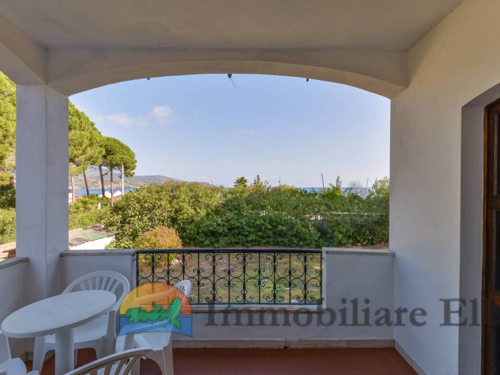 casa indipendente in vendita a Capoliveri in zona Naregno