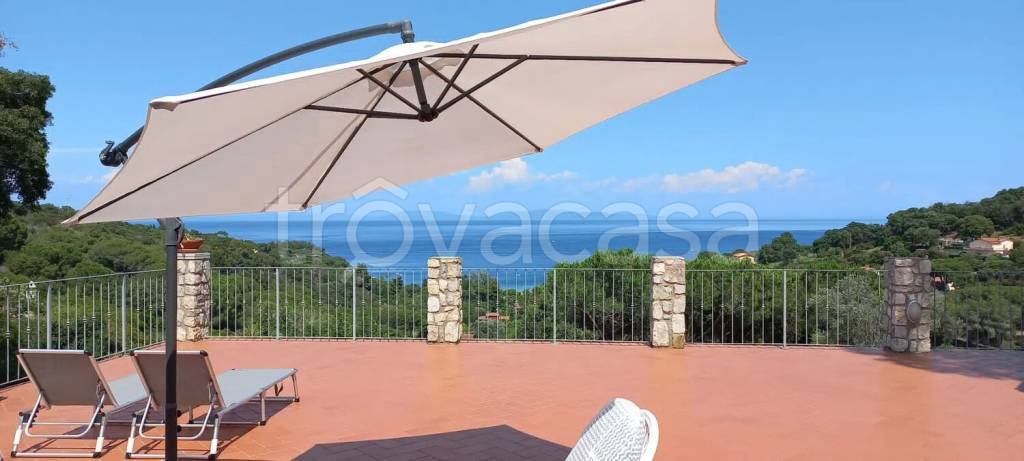 casa indipendente in vendita a Capoliveri