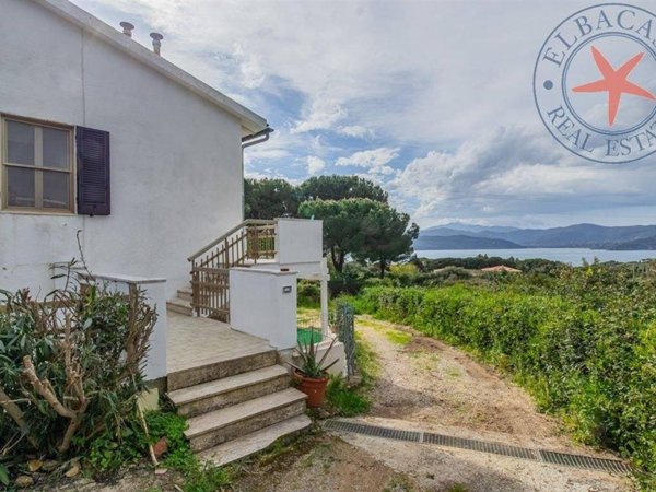 casa indipendente in vendita a Capoliveri