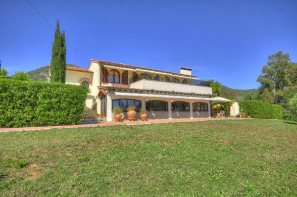 casa indipendente in vendita a Capoliveri in zona Lacona