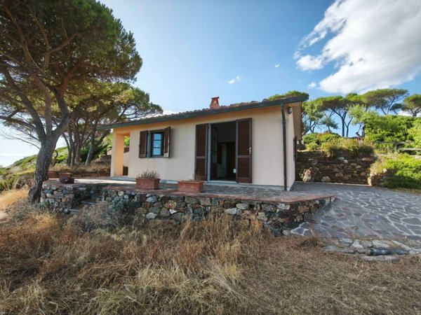 casa indipendente in vendita a Capoliveri in zona Innamorata