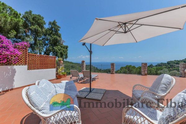 casa indipendente in vendita a Capoliveri