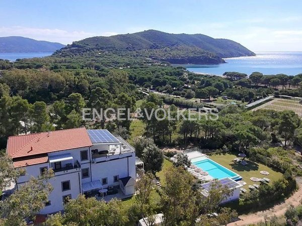 casa indipendente in vendita a Capoliveri in zona Lacona