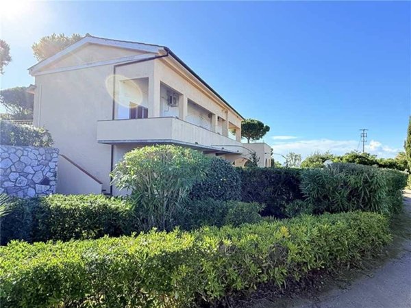 appartamento in vendita a Capoliveri in zona Madonna delle Grazie