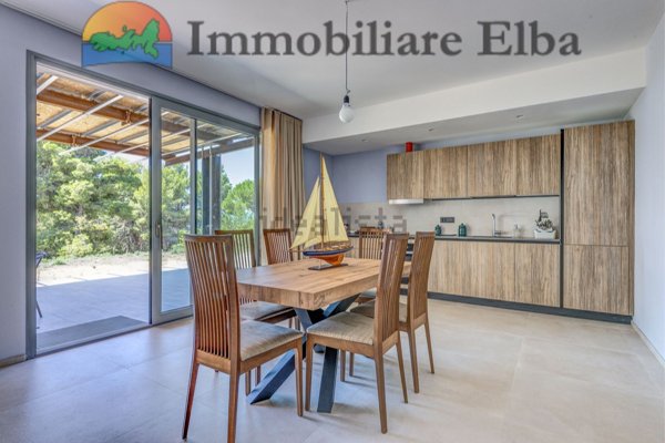 casa indipendente in vendita a Capoliveri