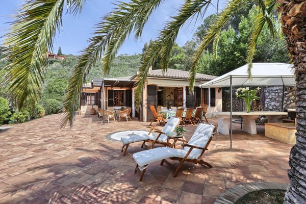 casa indipendente in vendita a Capoliveri