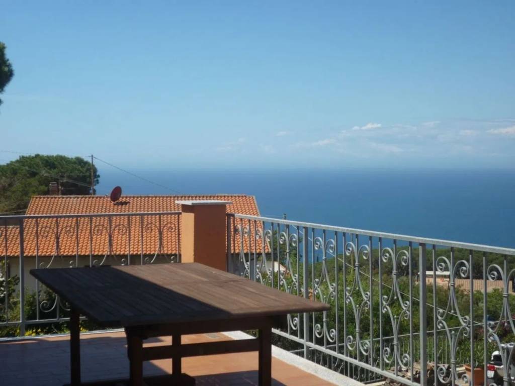 appartamento in vendita a Capoliveri