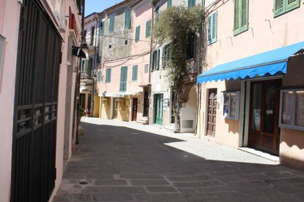 negozio in vendita a Capoliveri