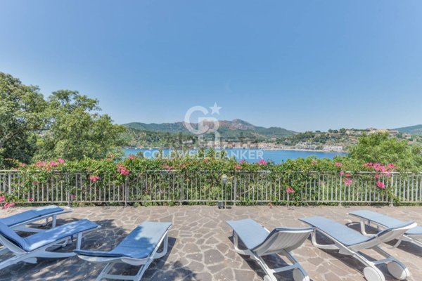 casa indipendente in vendita a Capoliveri in zona Naregno