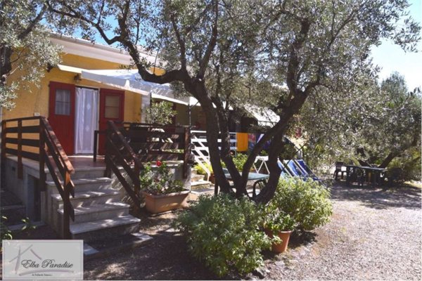 casa indipendente in vendita a Capoliveri in zona Lacona