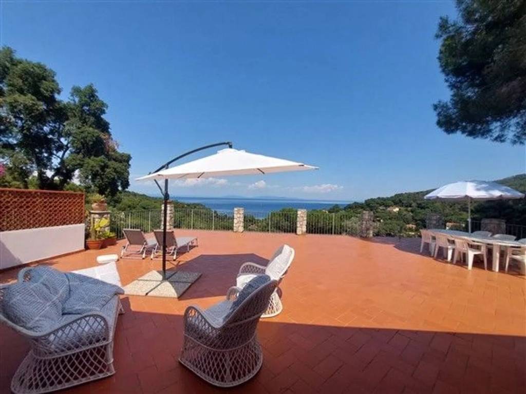 casa indipendente in vendita a Capoliveri