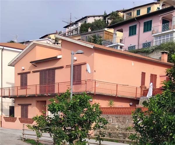casa indipendente in vendita a Capoliveri