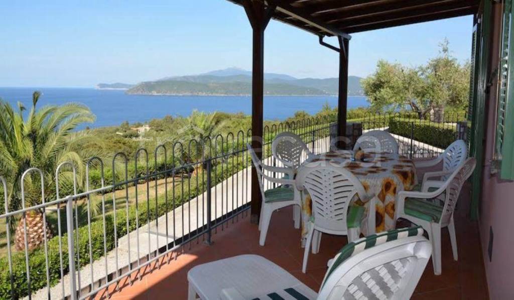 casa indipendente in vendita a Capoliveri