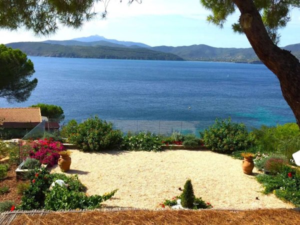 casa indipendente in vendita a Capoliveri in zona Madonna delle Grazie