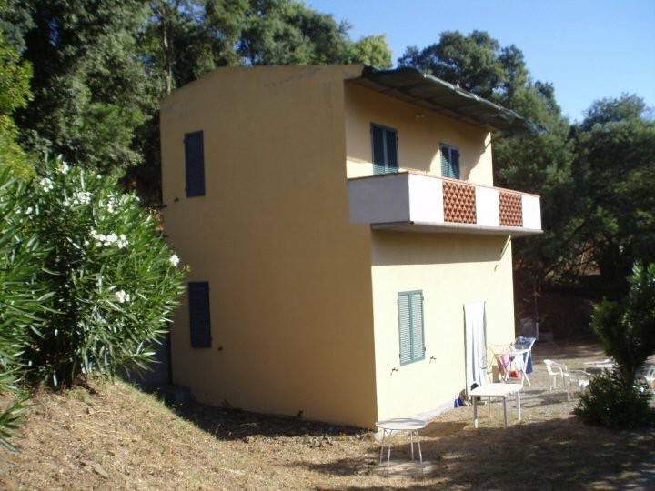 casa indipendente in vendita a Capoliveri