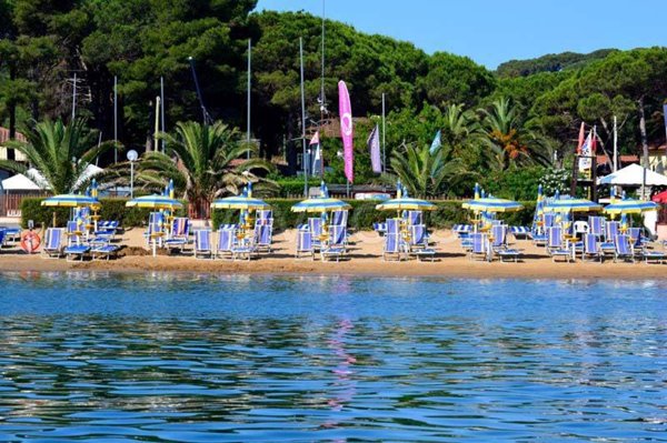 negozio in vendita a Capoliveri in zona Pareti