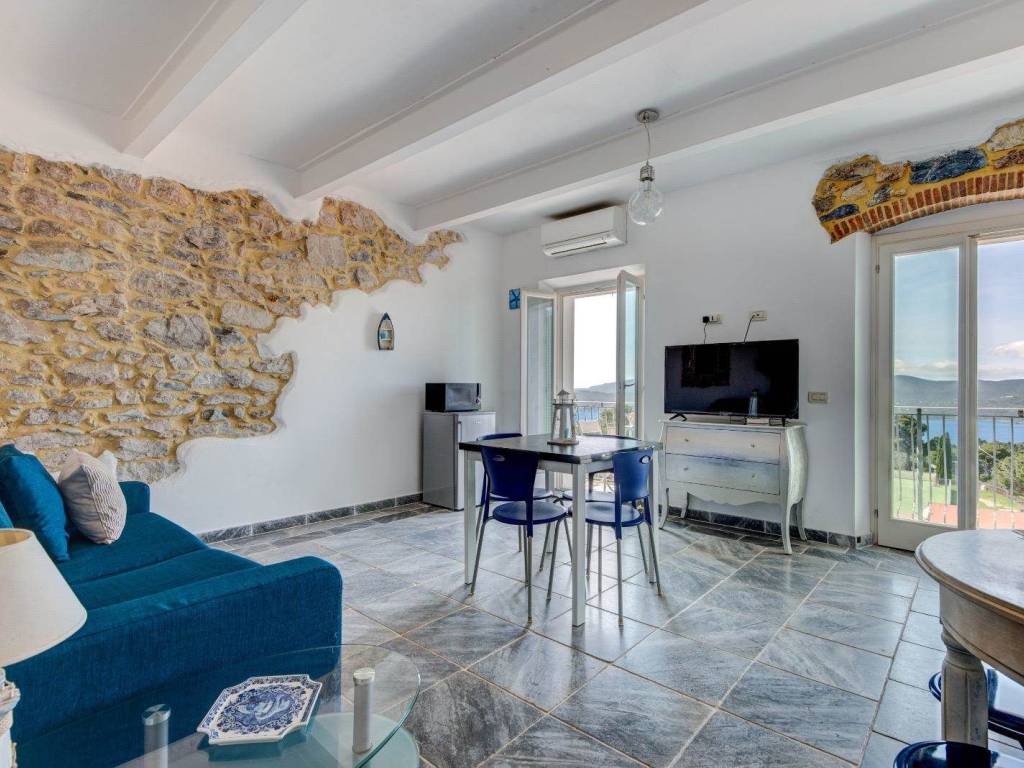 appartamento in vendita a Capoliveri