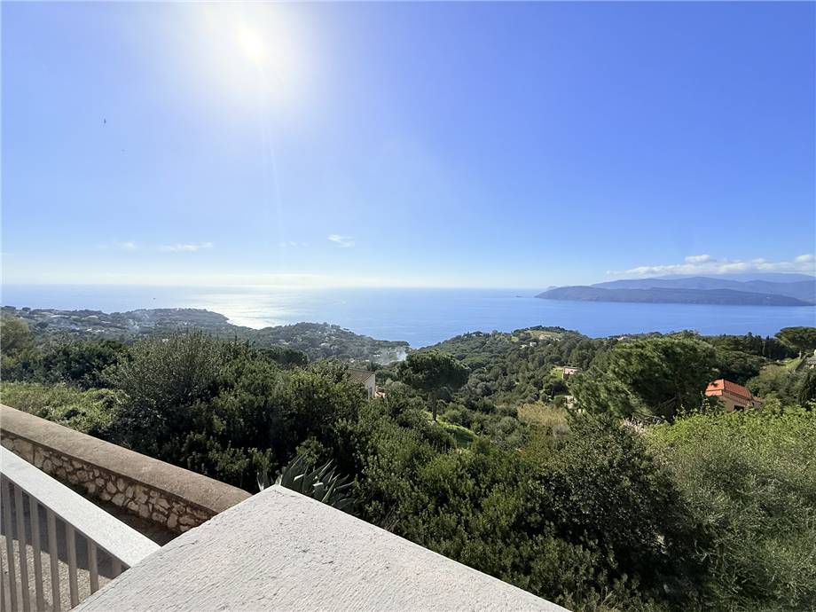 casa indipendente in vendita a Capoliveri