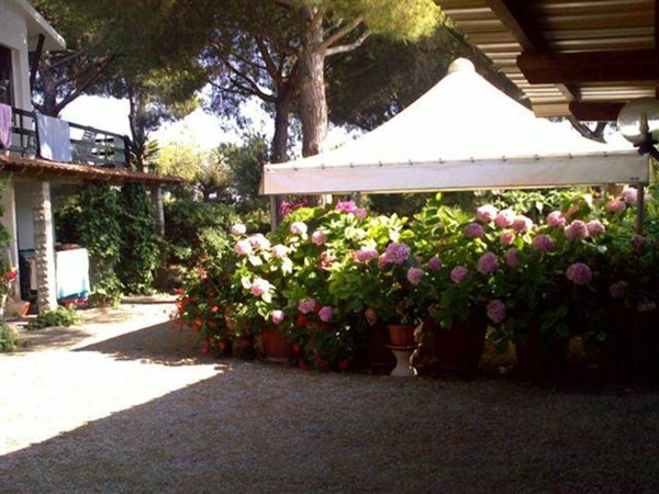 casa indipendente in vendita a Capoliveri in zona Lacona