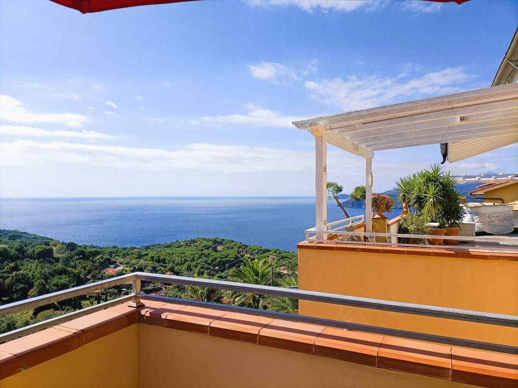 appartamento in vendita a Capoliveri