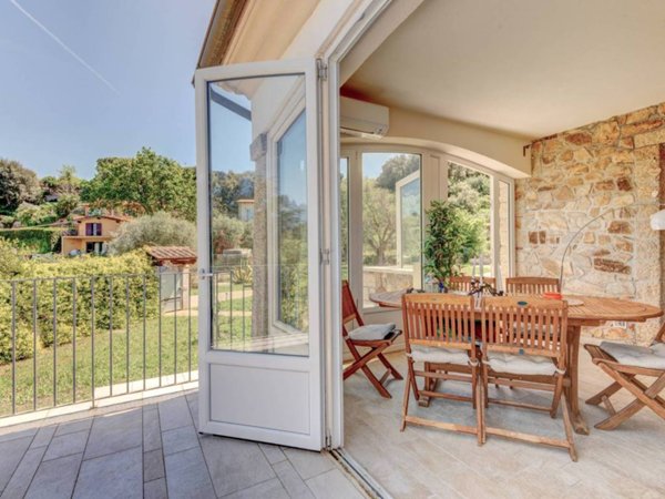 casa indipendente in vendita a Capoliveri